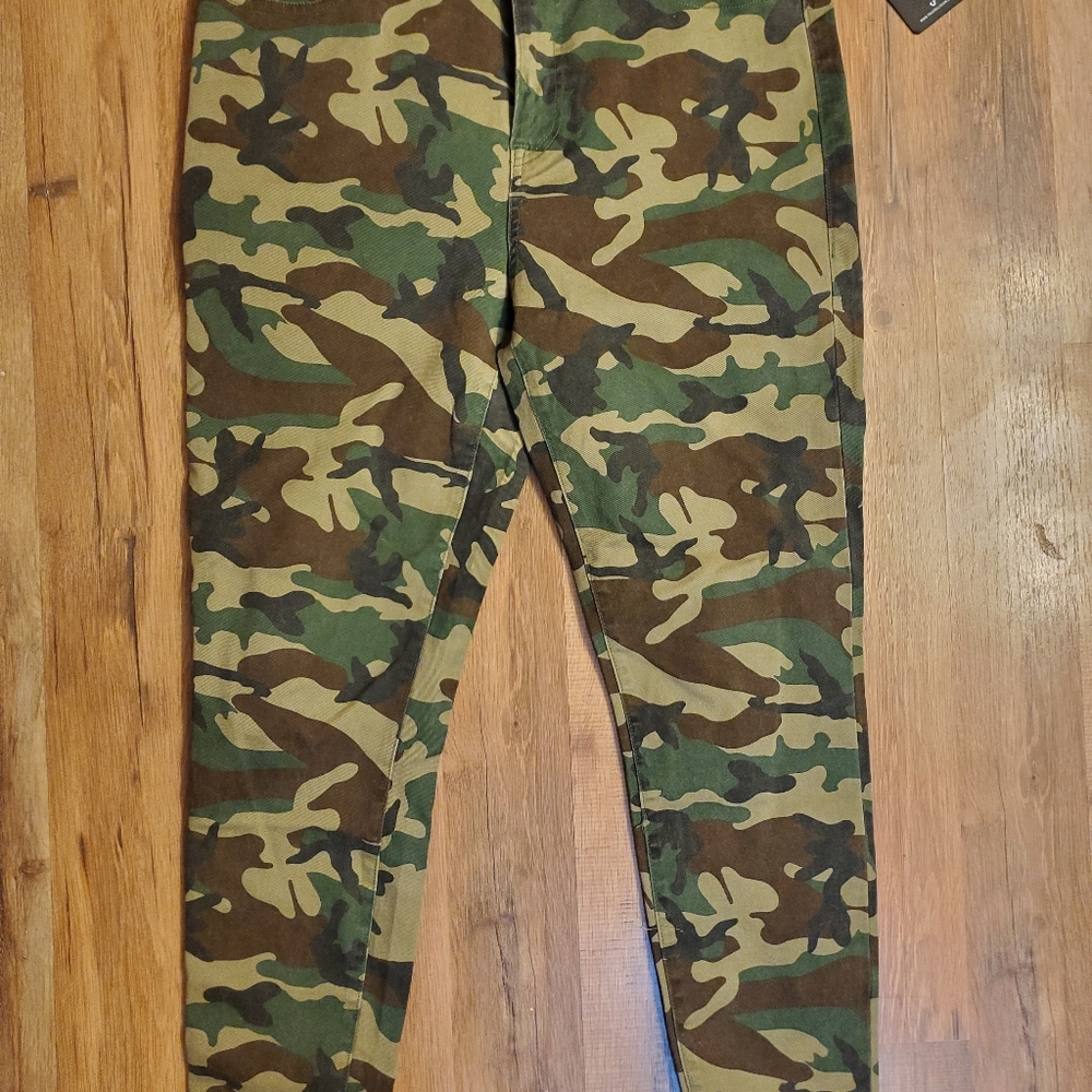 True Religion Jennie Mid Rise camo jeans